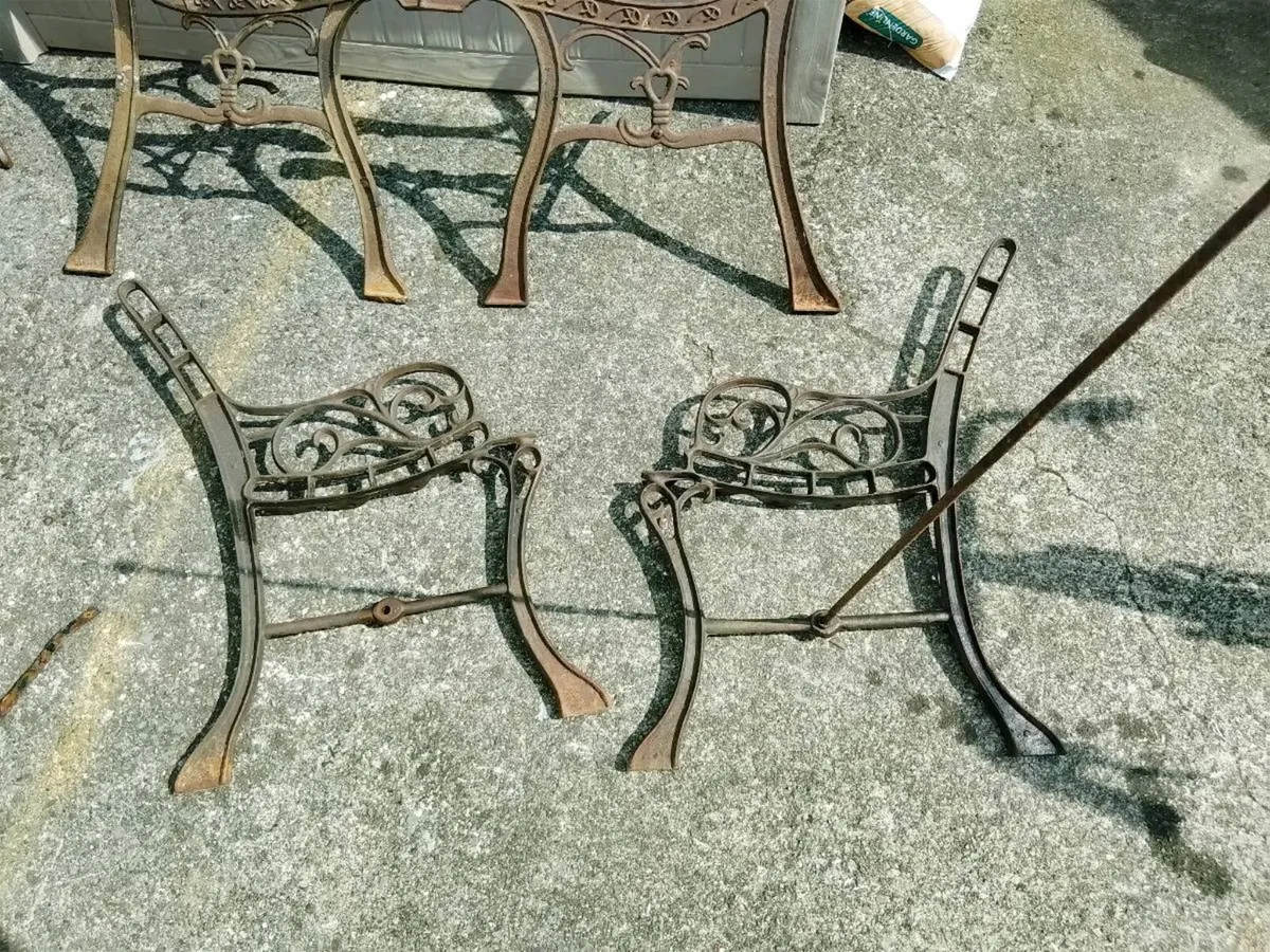 Garden chair ends - Image 1