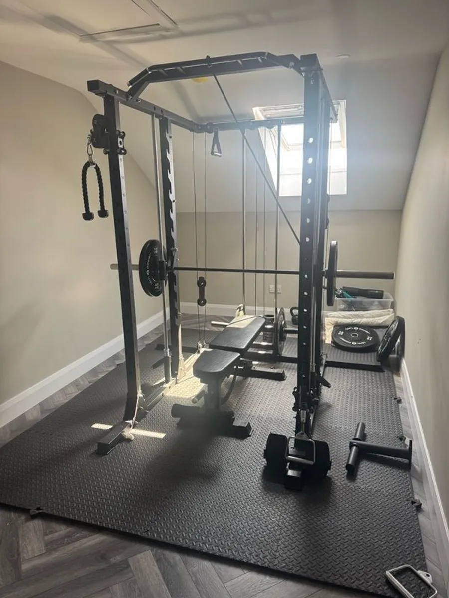 Multi-Gym Crossover with Smith Bar & Bench - Image 2