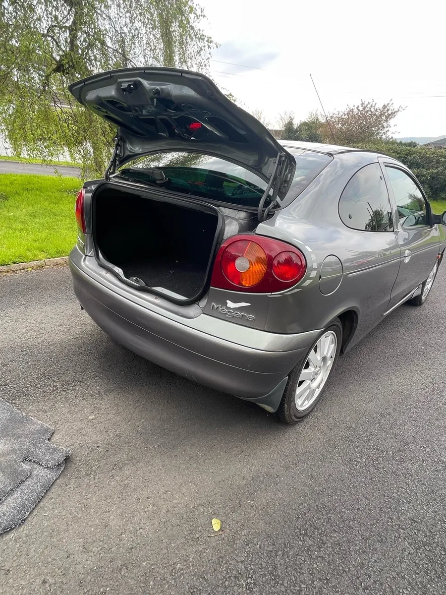 Renault megane - Image 4