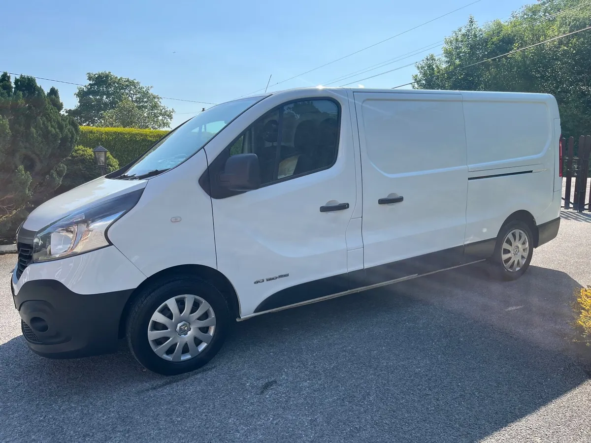 Renault Trafic LWB - 120BHP - Low mileage - Image 3