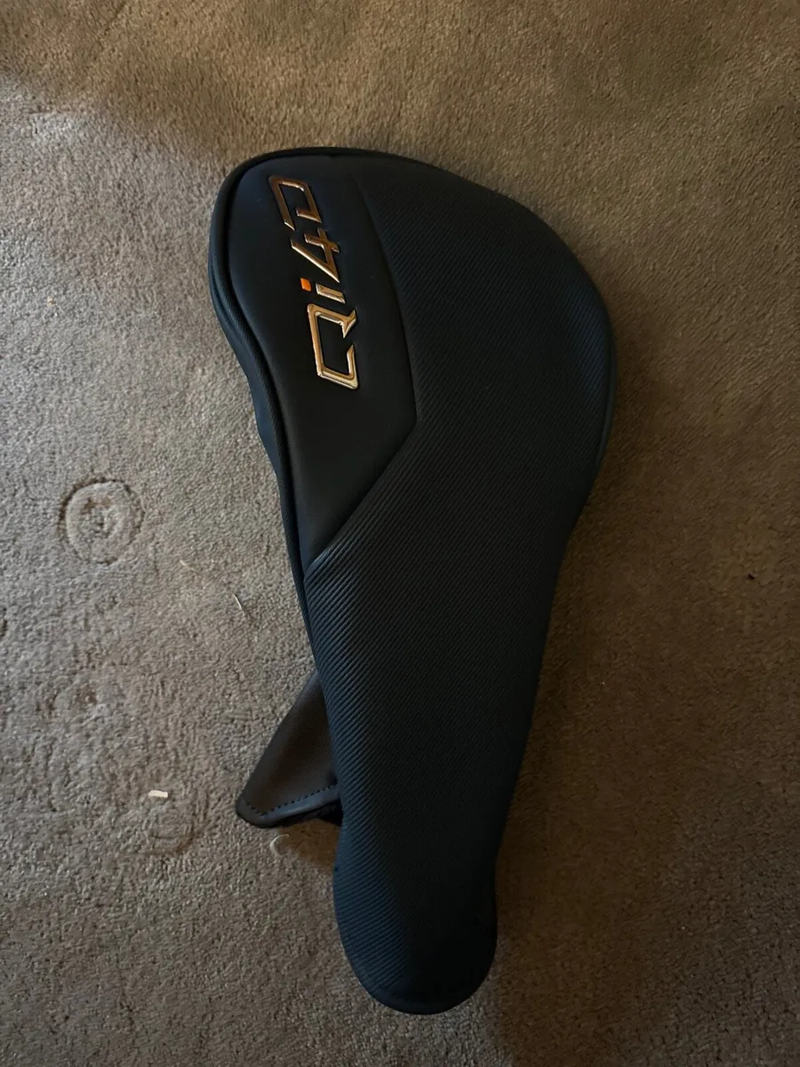 Qi4D Headcover - Image 1