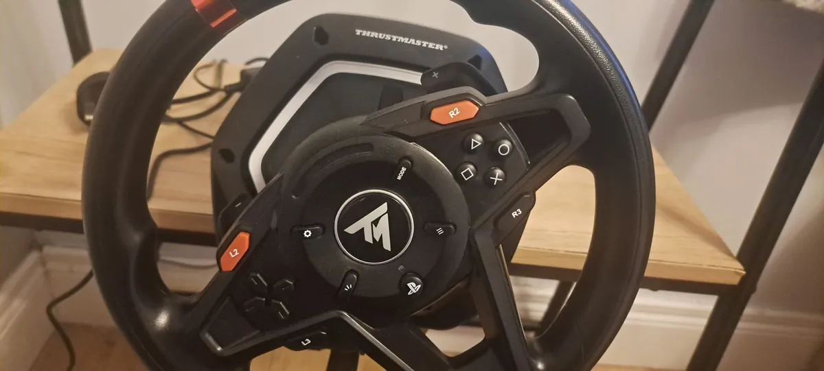 Thrustmaster T128 gaming steering wheel - Image 4