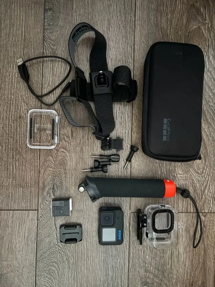 GoPro Hero 12 Bundle - Image 4