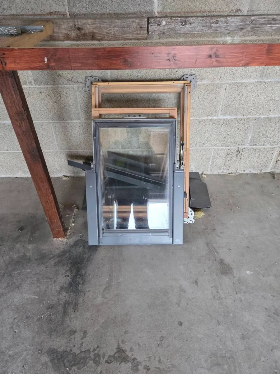 Velux window - Image 1