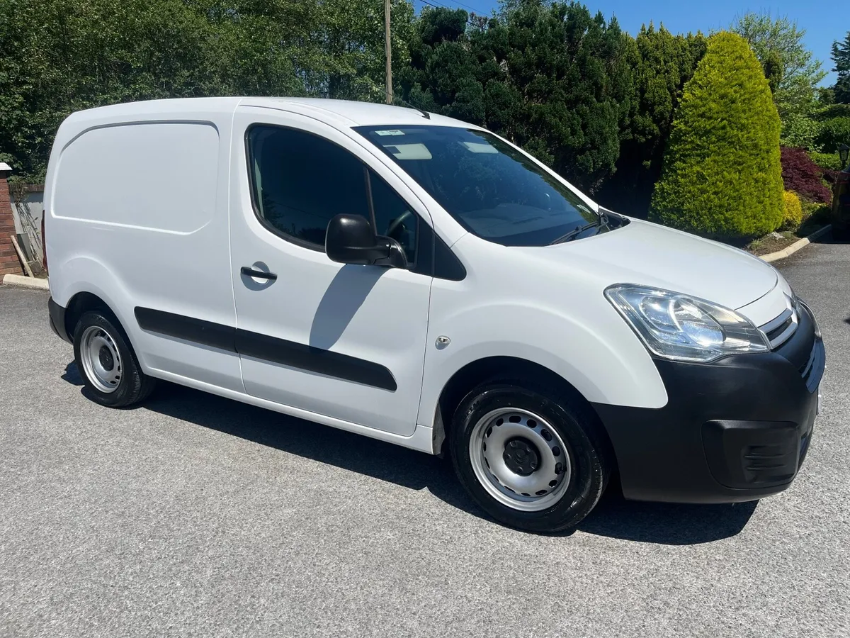 Citroen Berlingo 3 seater - only 70k kilometres - Image 1