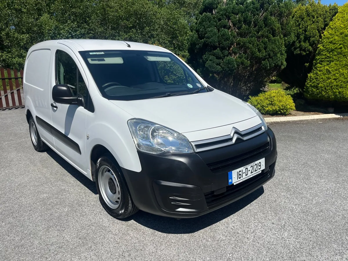 Citroen Berlingo 3 seater - only 70k kilometres - Image 2