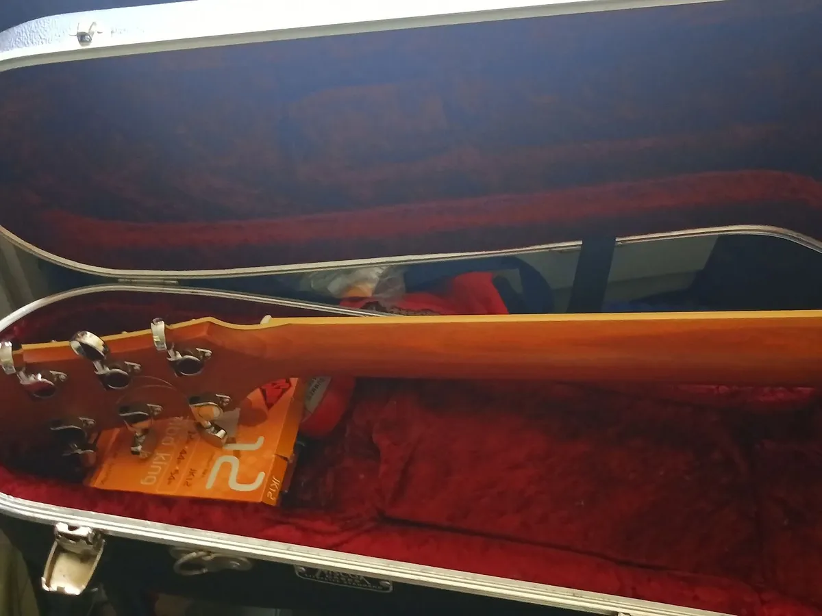 Yamaha Guitar Left Handed - Image 4