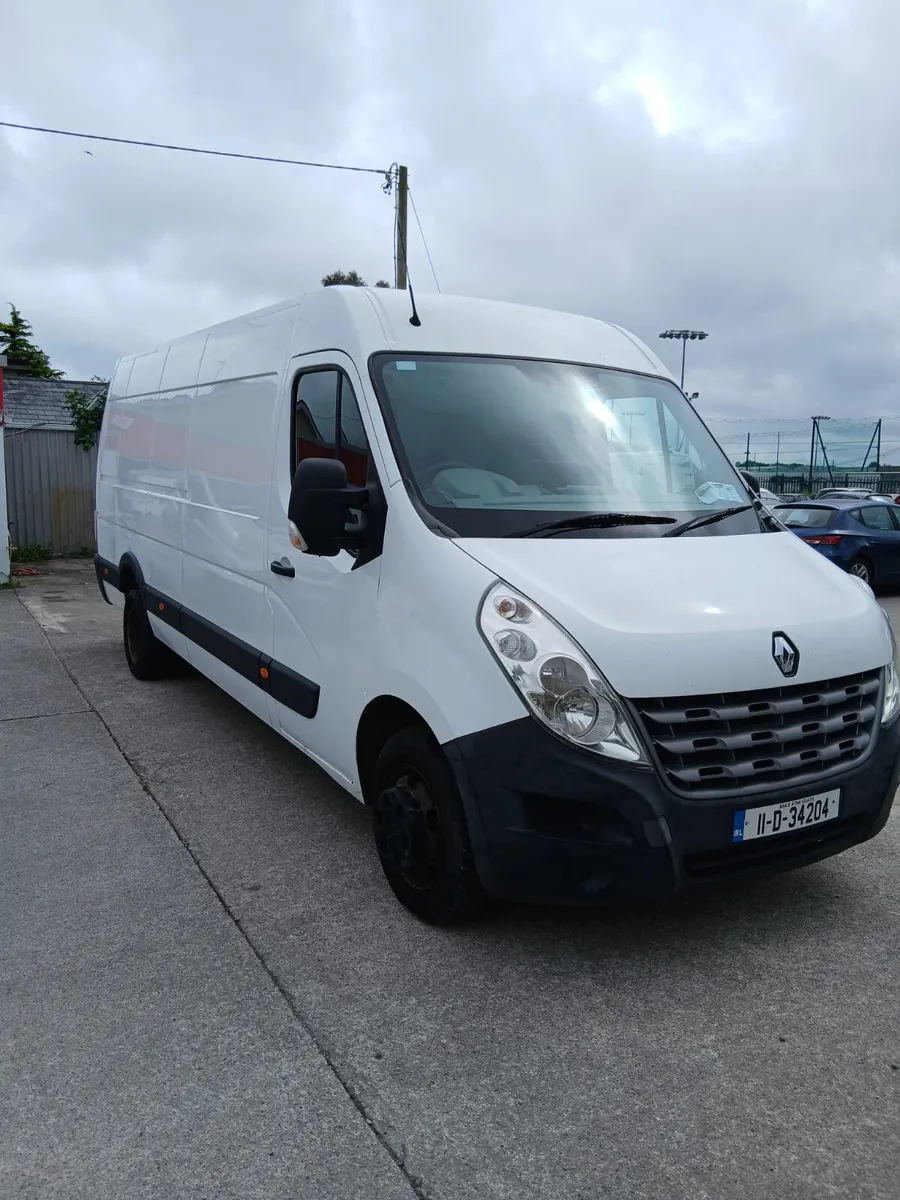 Renault Master 2011 - Image 2