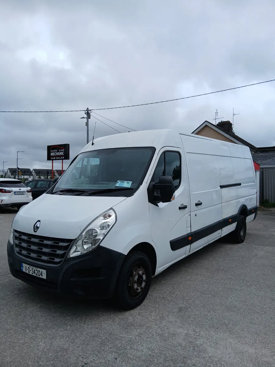 Renault Master 2011 - Image 1