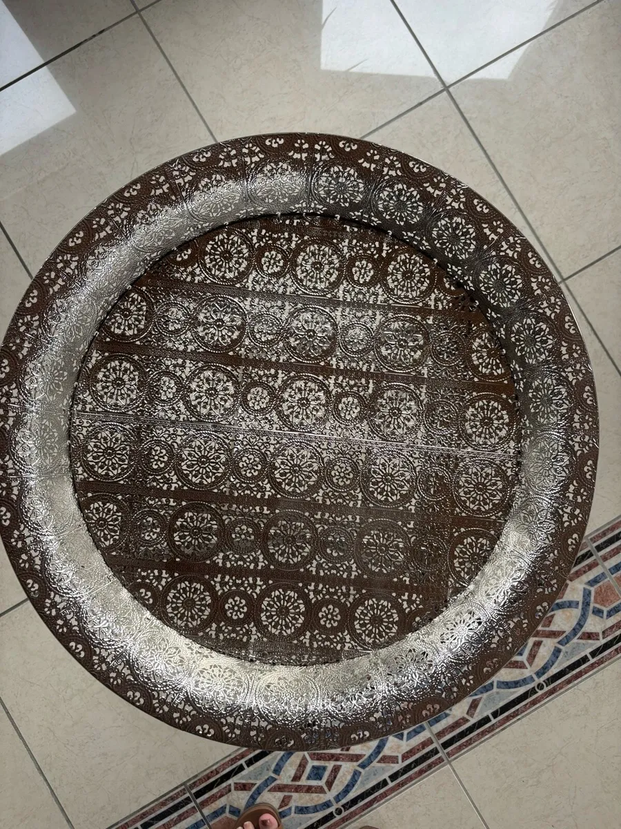 Metal table - Image 3