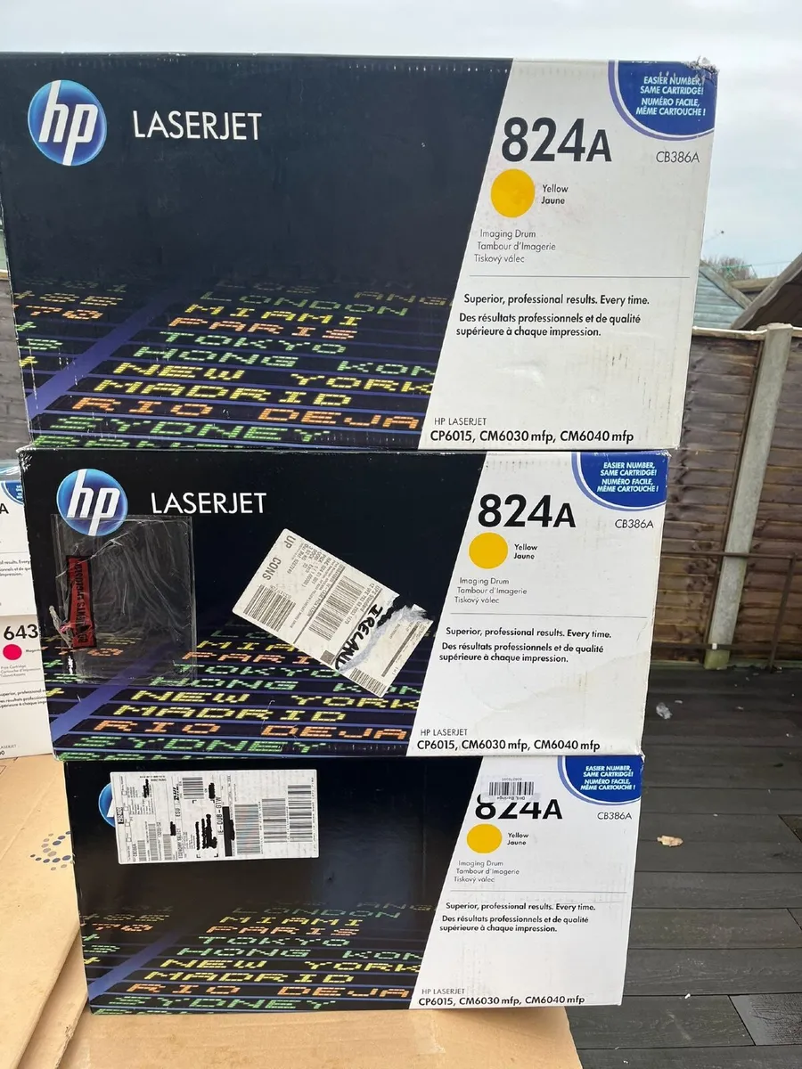 HP CB382A (824A) Original Yellow Toner - Image 1