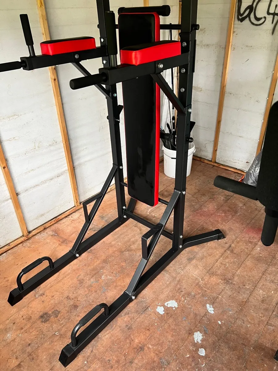 Chin up bar and bench - Image 3