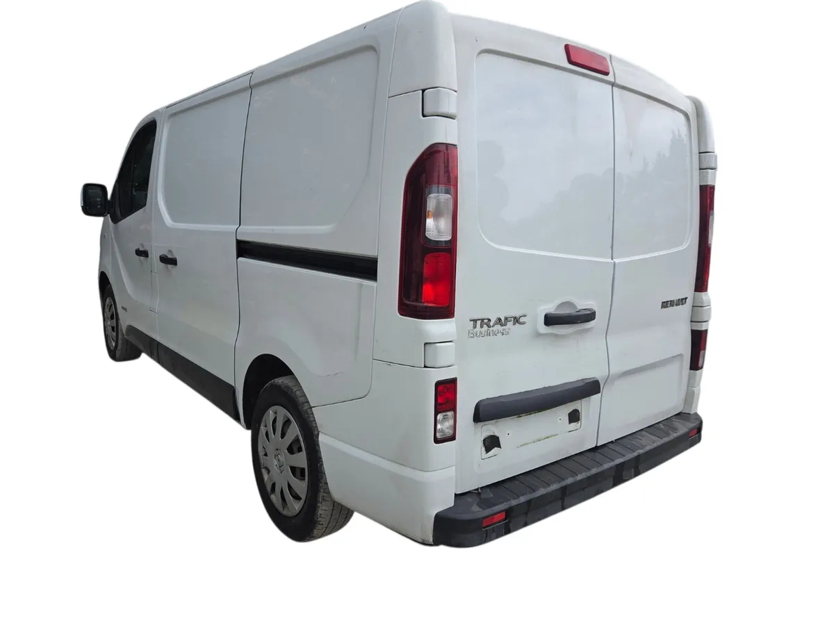 2016 RENAULT TRAFIC For Breaking/Dismantling - Image 4