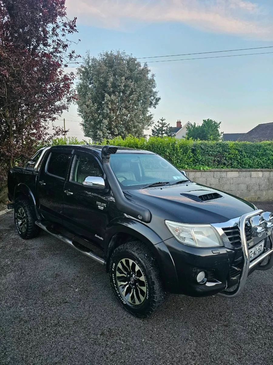 Toyota Hilux,Invincible,Automatic, New Doe - Image 2