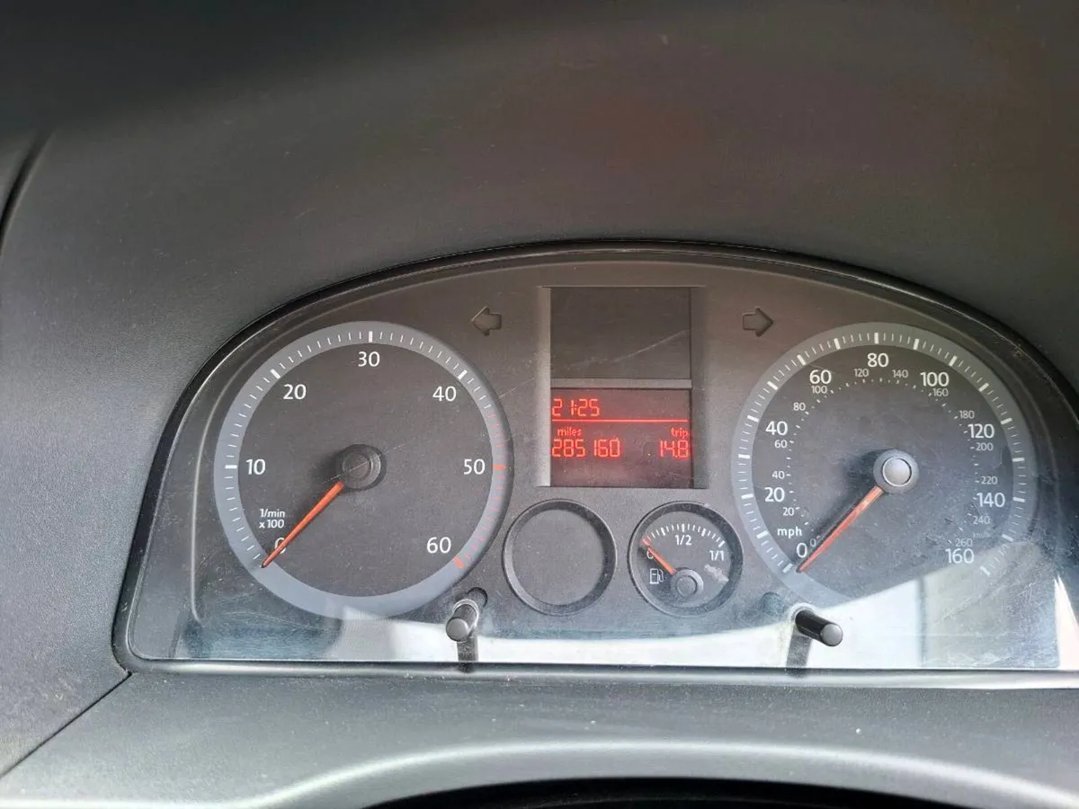 Volkswagen Caddy 2005 1.9L Diesel - Image 2