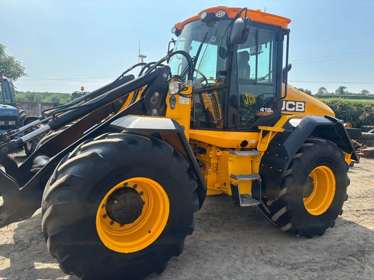 2015 JCB 418s - Image 2