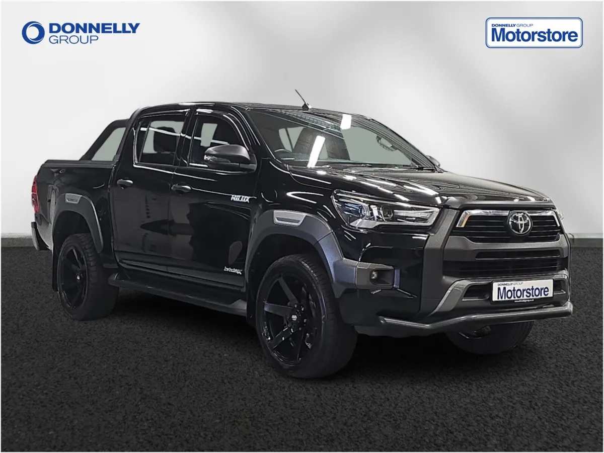 Toyota Hilux Diesel Invincible X - Image 1