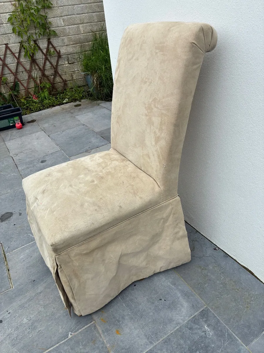 Set of 6 dining/kitchen chairs - Image 1