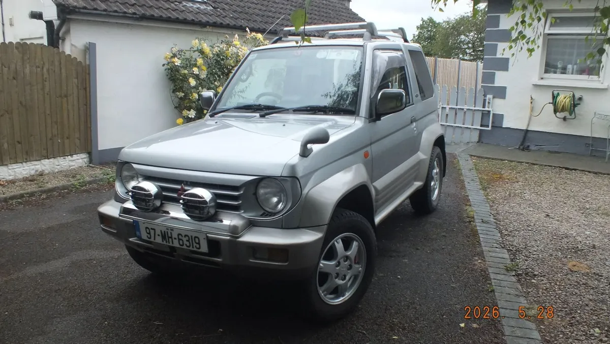 Mitsubishi Pajero 1997 - Image 1
