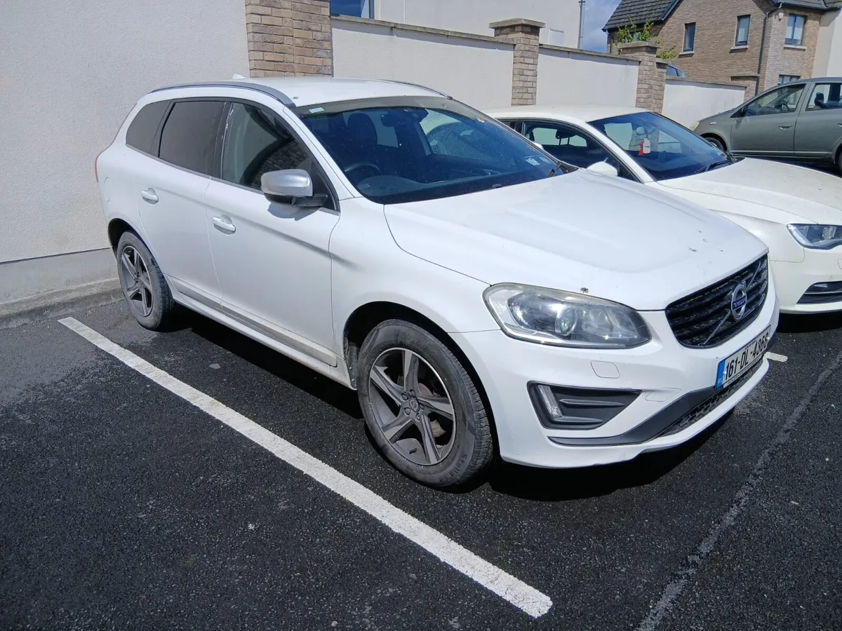 2016 volvo xc60 2.4 R DESIGN automatic not startin - Image 1