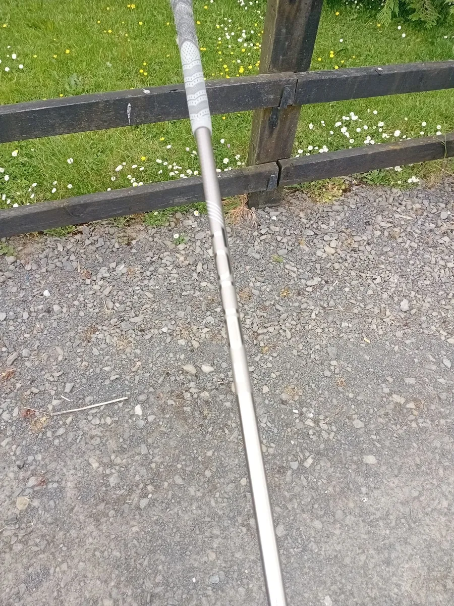Full golf set . - Image 4