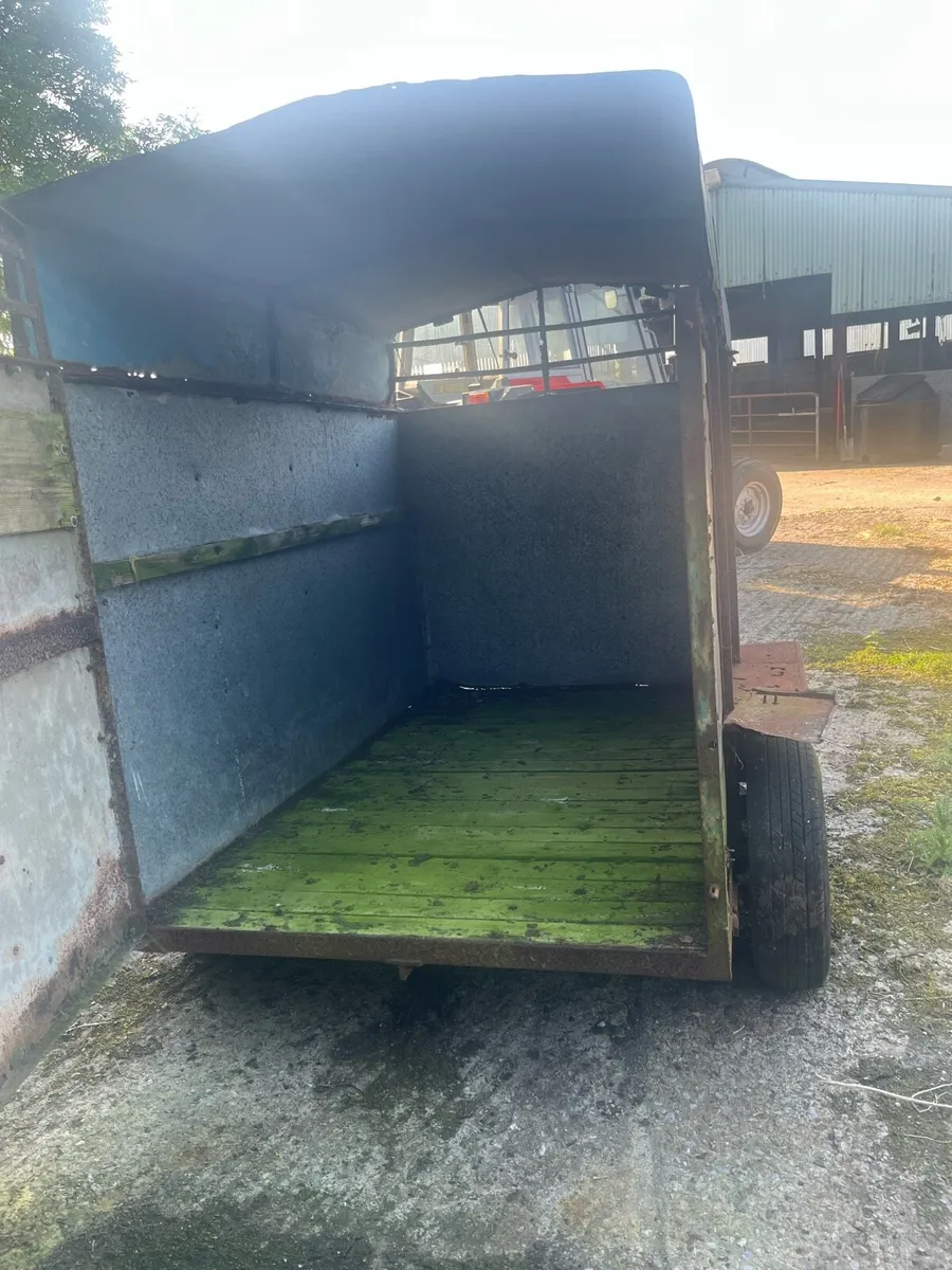 Stock trailer - Image 2