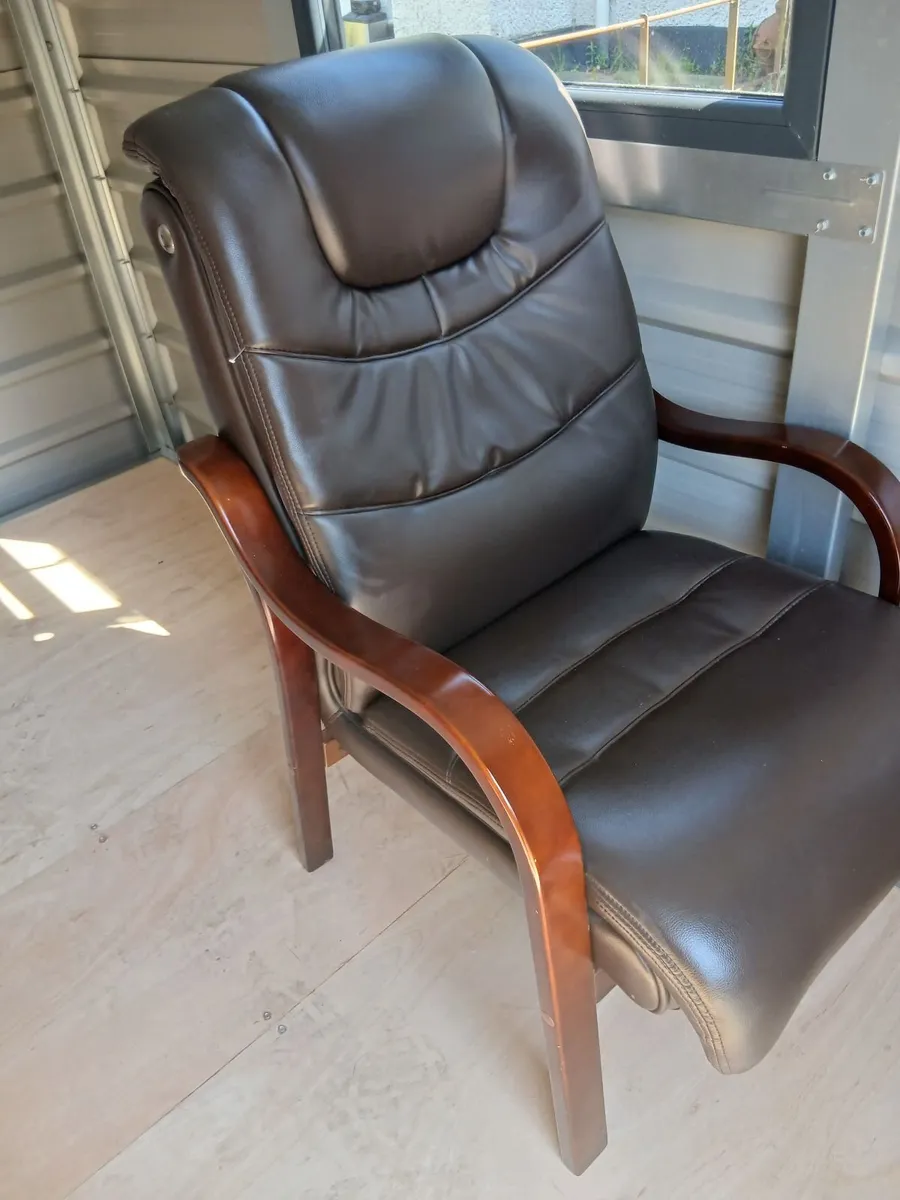 Orthopaedic Chair Very clean - Image 2