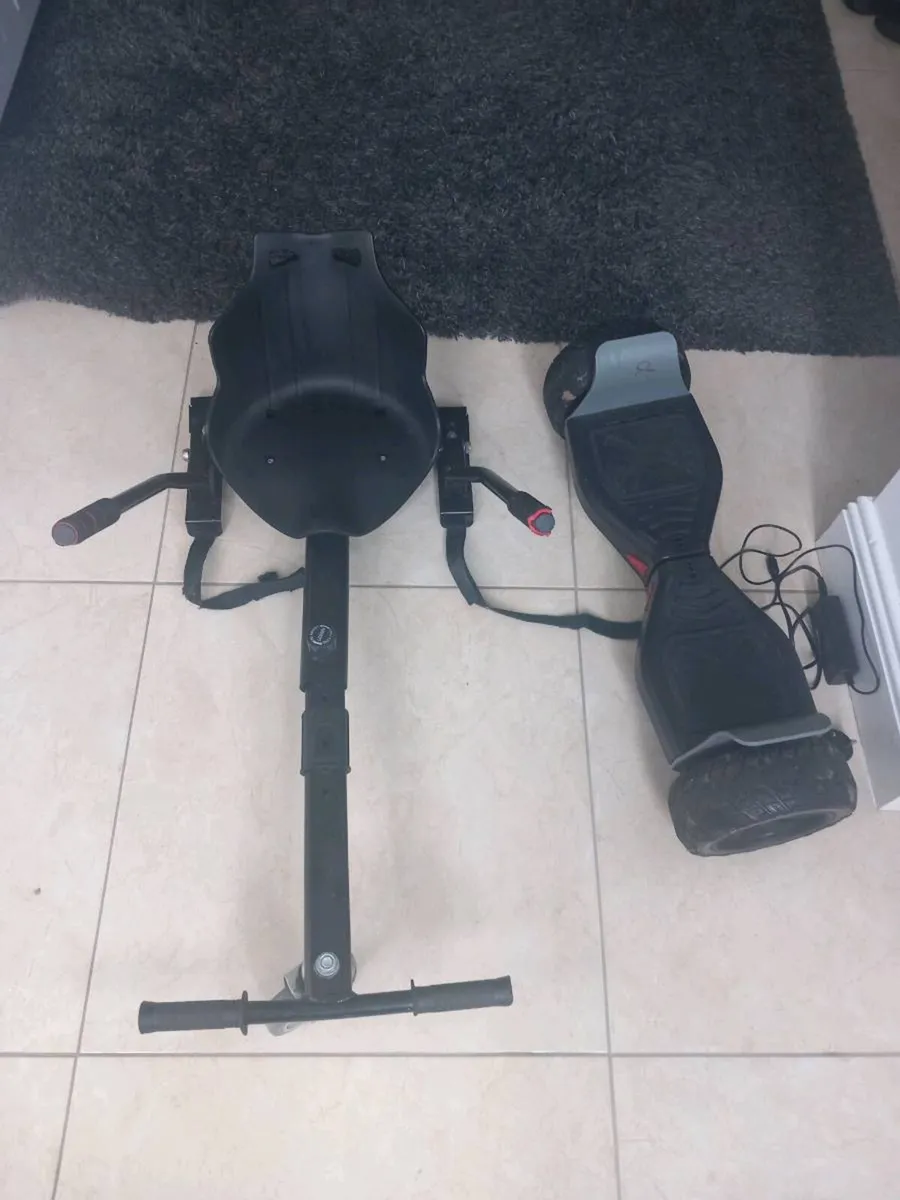 Hoverboard & cart - Image 1