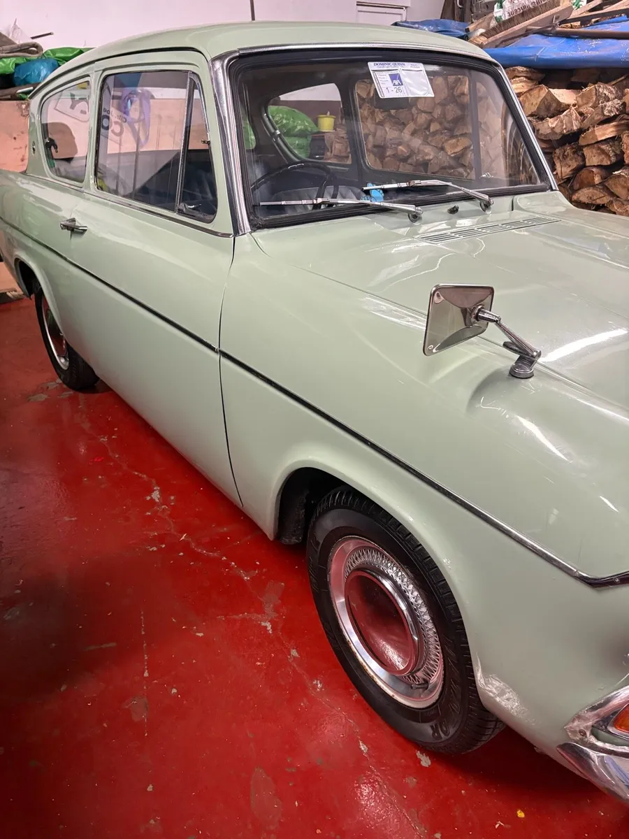 Ford Anglia - Image 4