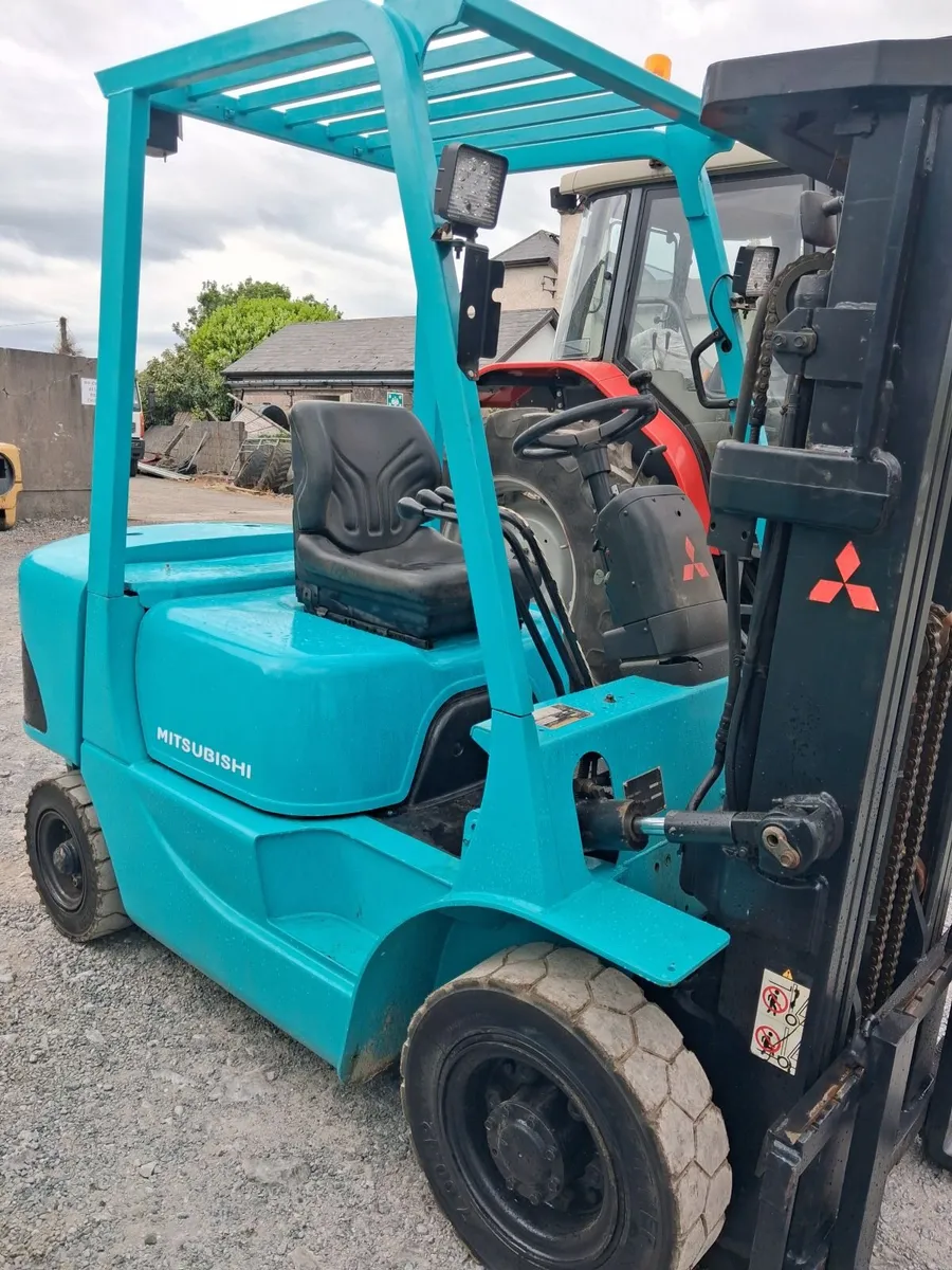 Mitsubishi Forklift - Image 4