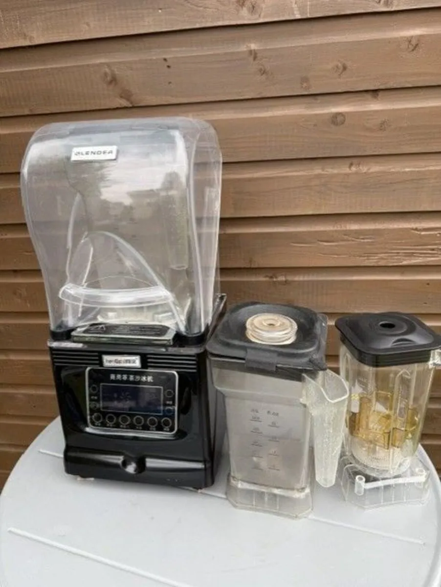 Blender & Dualit Cino Milk Frother - Image 2