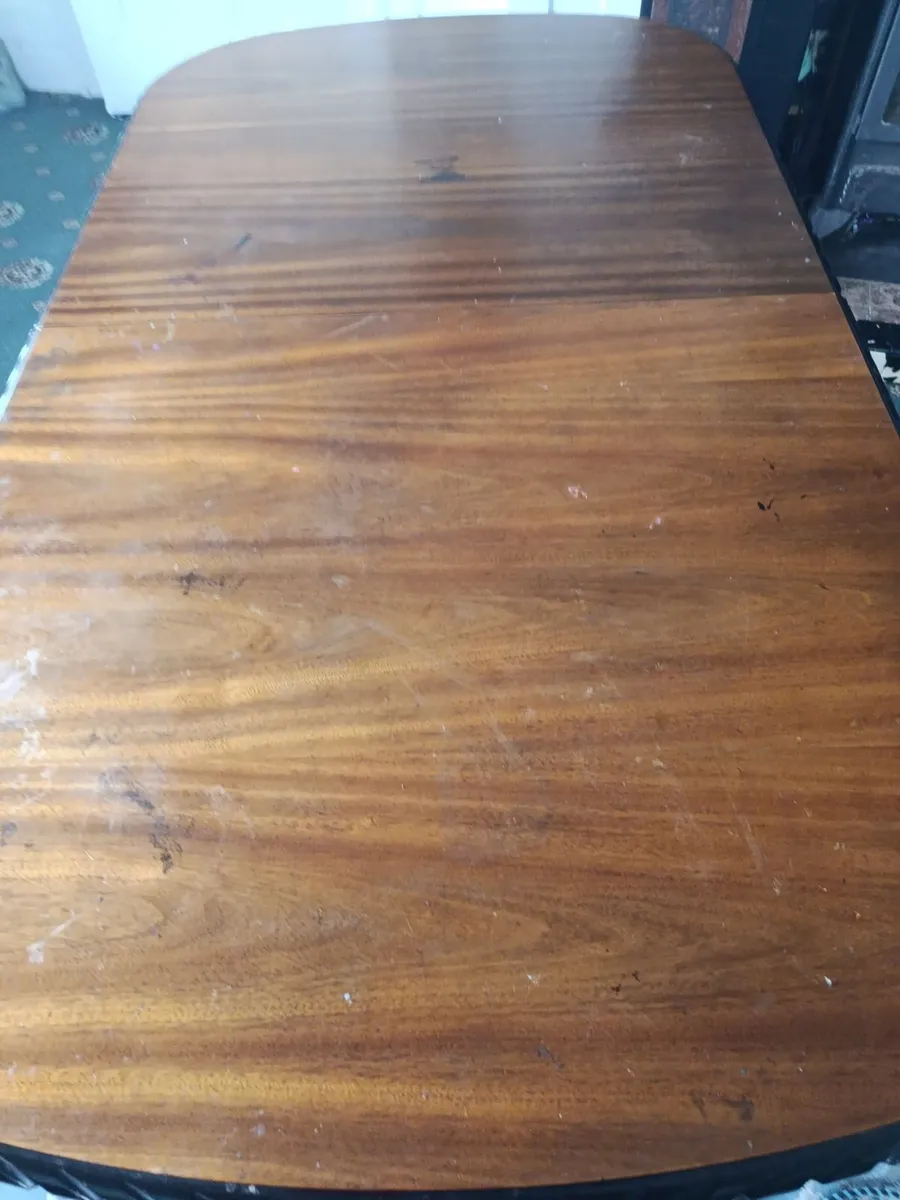 Dining table - Image 3