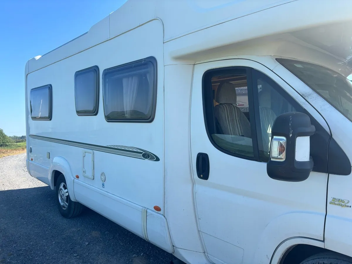 Bessacarr motorhome - Image 2