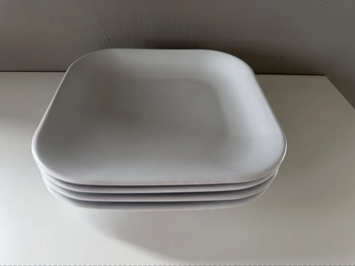 Stoneware Dinnerware Set - Service for 4 - Image 3