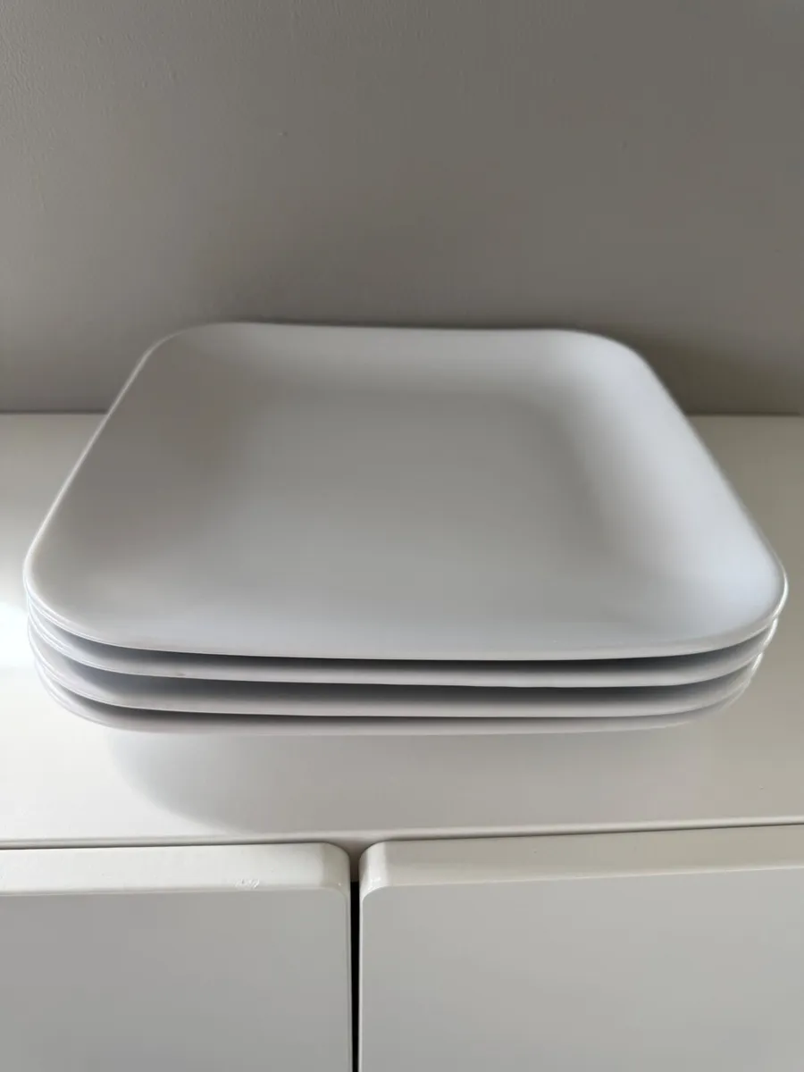 Stoneware Dinnerware Set - Service for 4 - Image 4