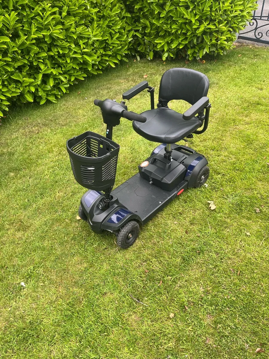 Travel mobility scooter - Image 1
