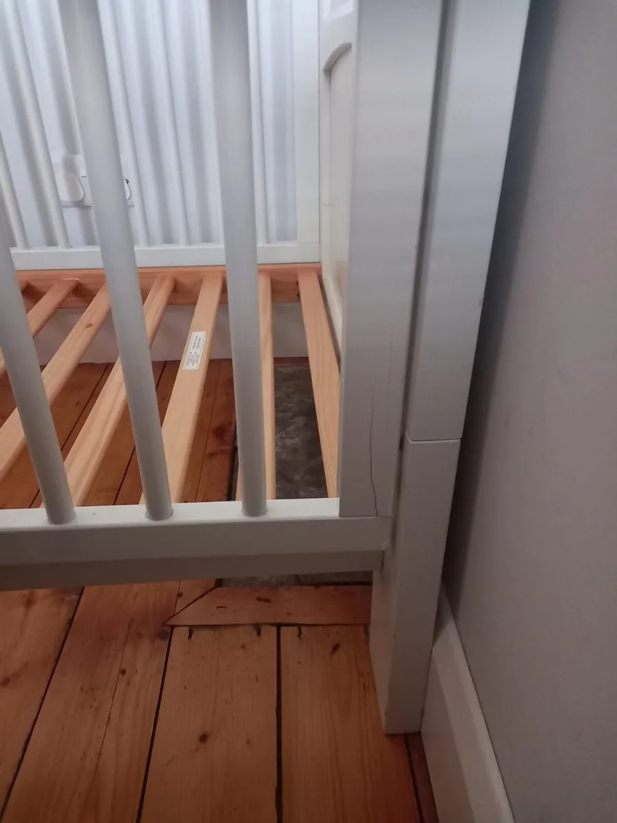 Cot - Image 2