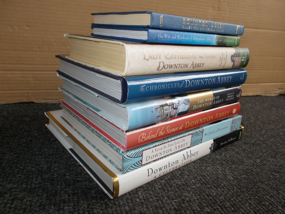 Collection of 8 Downton Abbey Books *NEW* - Image 4