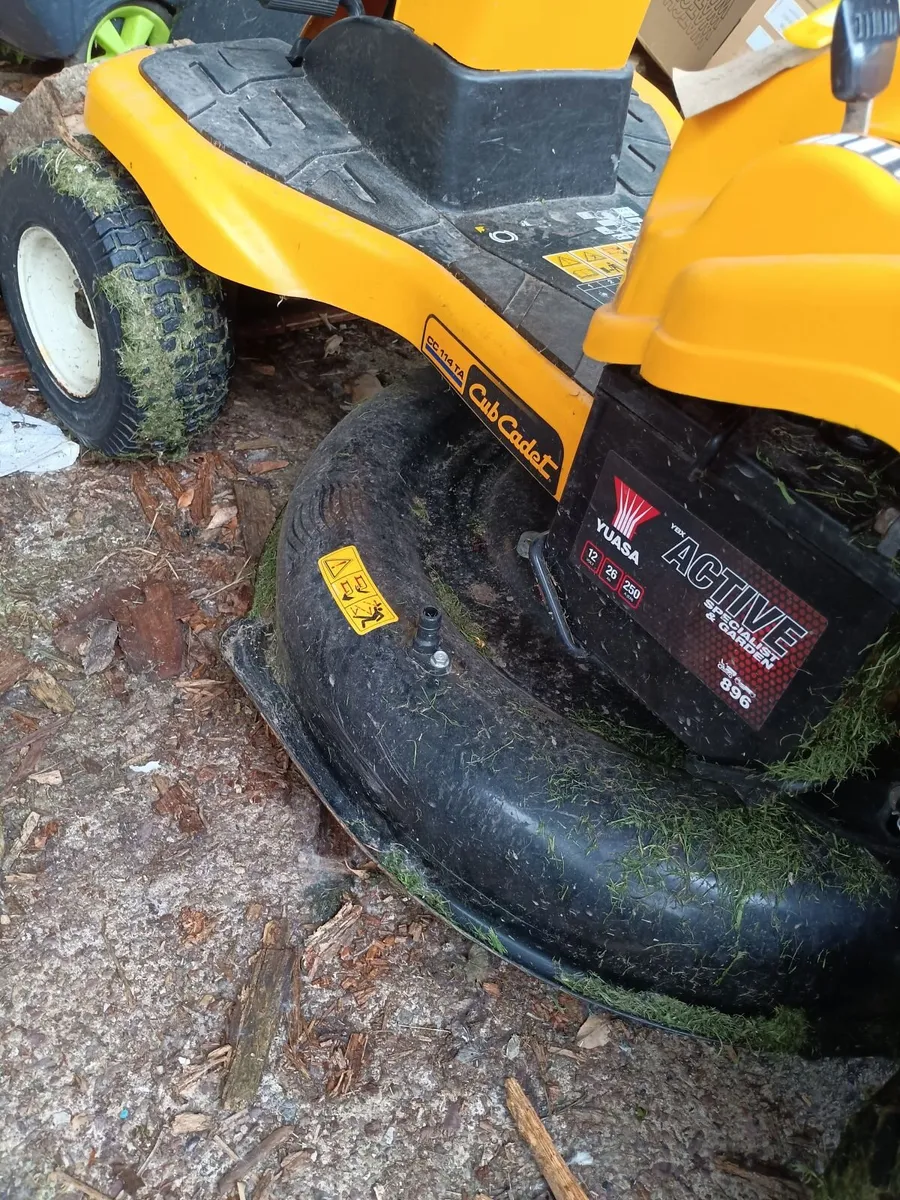 Ride on mower - Image 4
