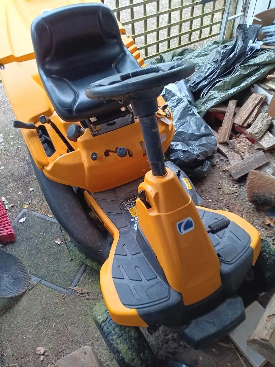 Ride on mower - Image 3