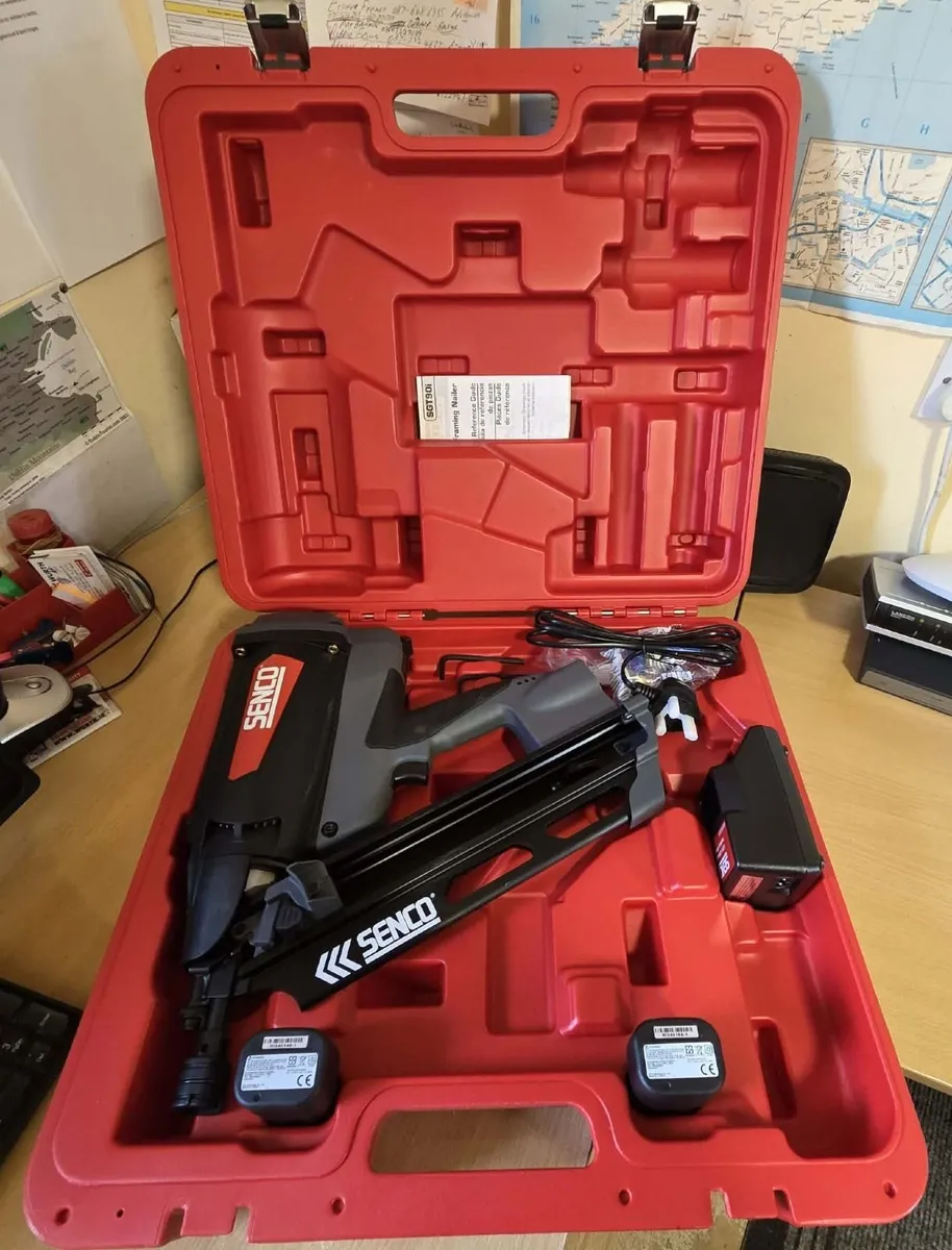 SENCO SGT90i Gas Nail Gun - Image 2