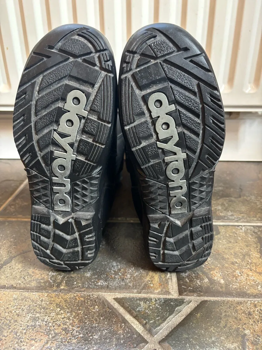 Daytona M-star GTX Motorcycle boots size 7 - Image 2