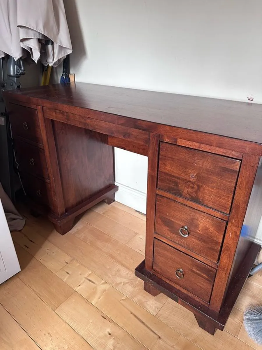 Dressing Table - Image 1