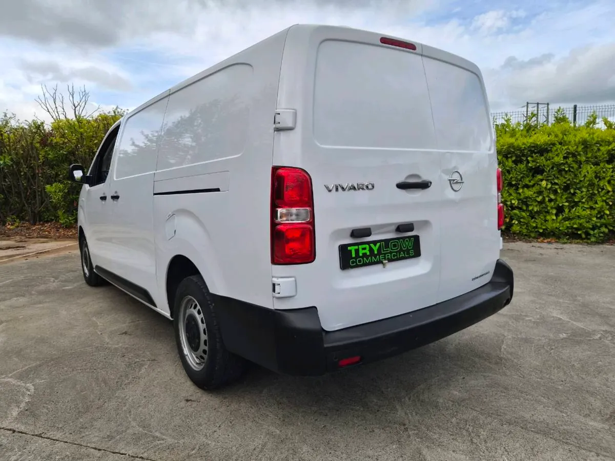 2023 Opel Vivaro One Owner Tiny Kms Crvt 5/27 - Image 3