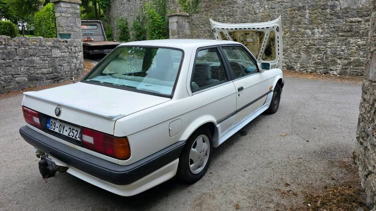 1989 BMW e30 316 - Image 4