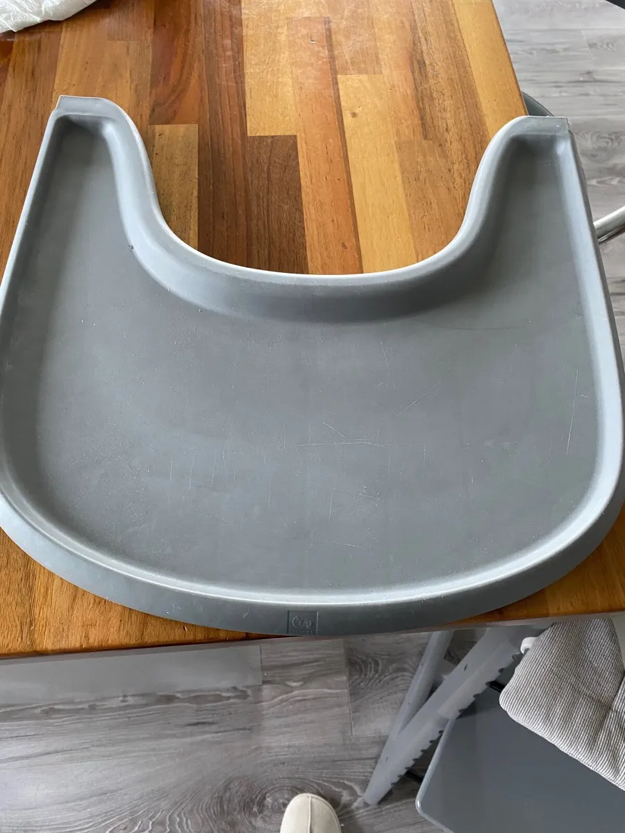 High chair - Image 2