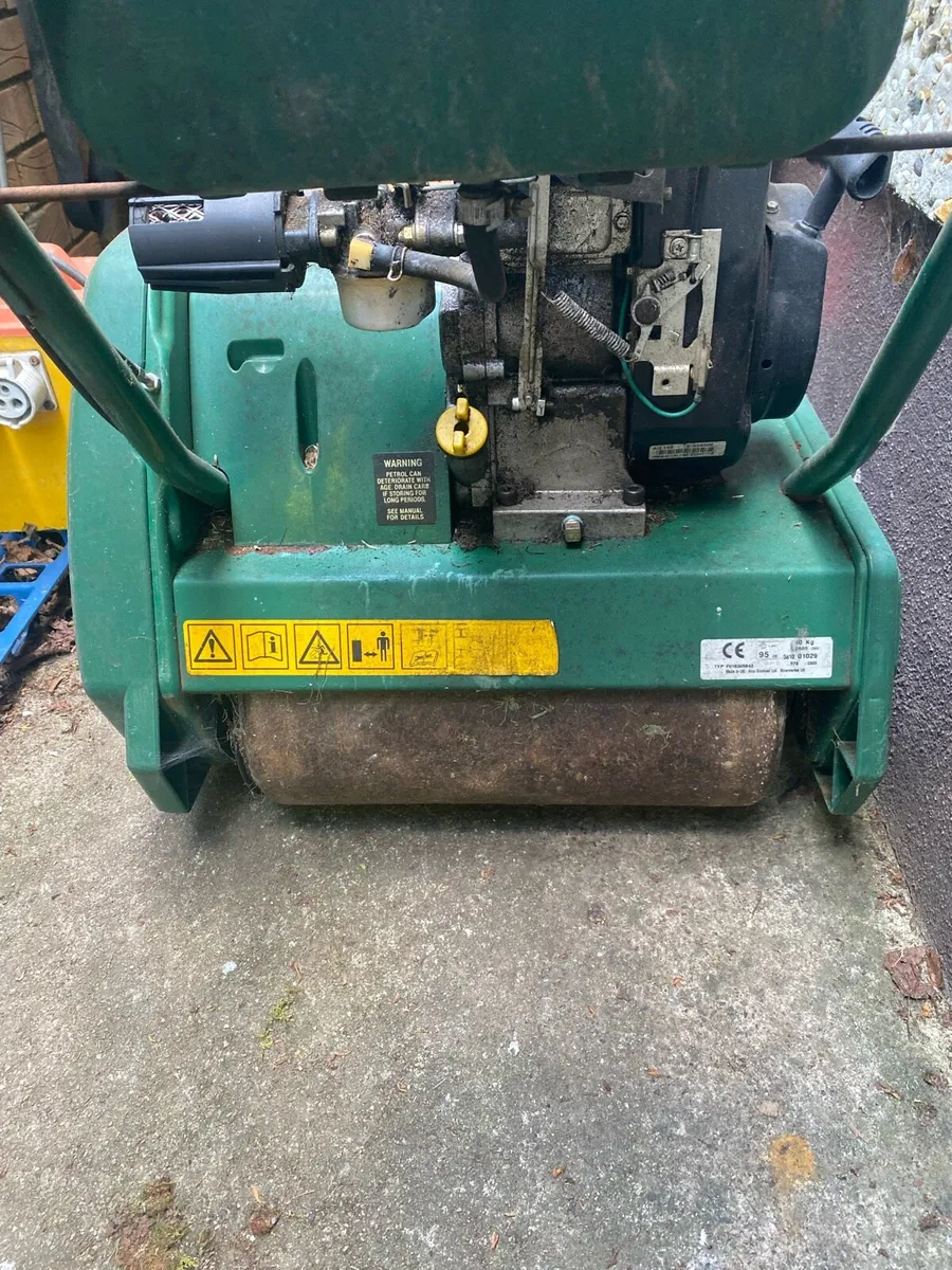 Qualcast classic 35s cylinder lawnmower - Image 4