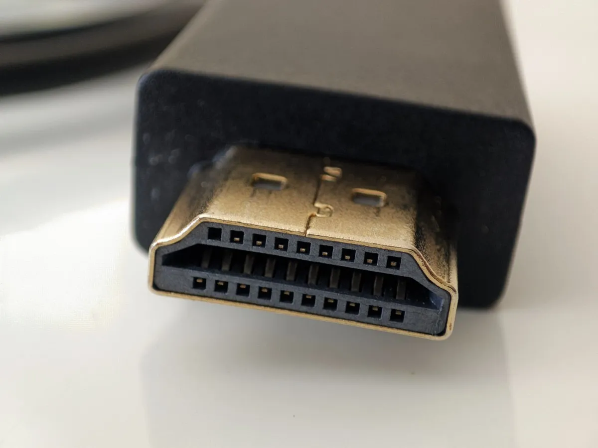 Amazon Basics HDMI (Source) to VGA (Display) Cable - Image 3