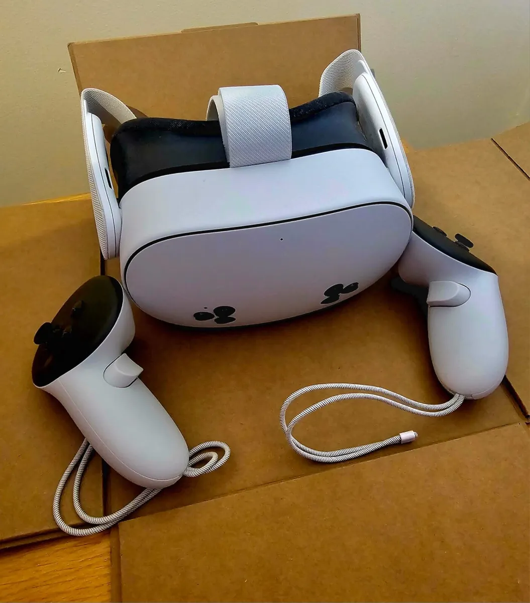 Meta quest 3s vr head set - Image 2