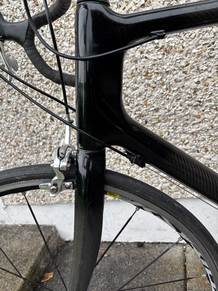 Full carbon road bike and turbo - Image 3